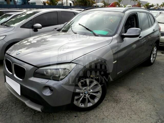 LOTE 040 - BMW X1 2.0 16V sDrive 18i 2010