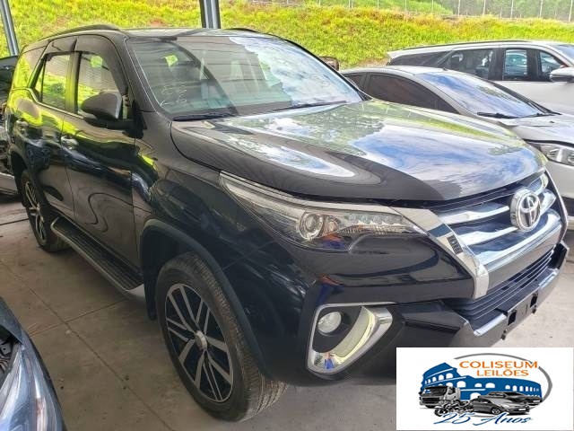 LOTE 007 - HILUX SW4 SRX 2.8 D-4D TURBO 2016