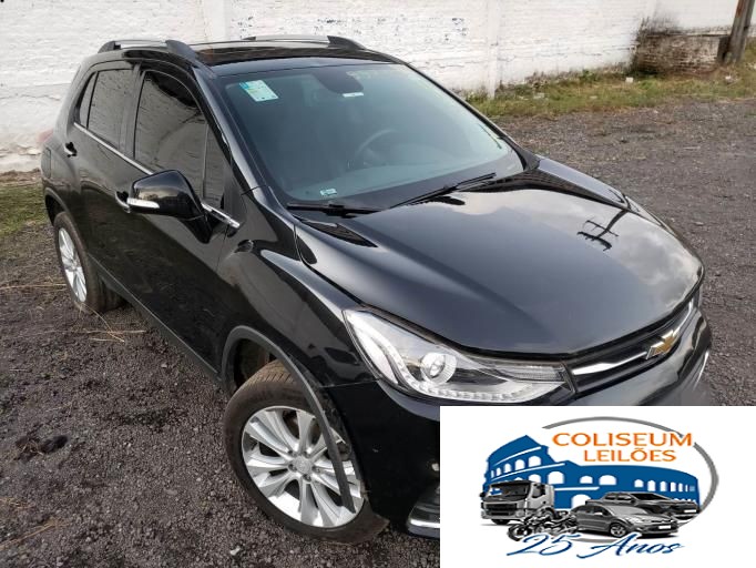 LOTE 039 - TRACKER PREMIER 2019