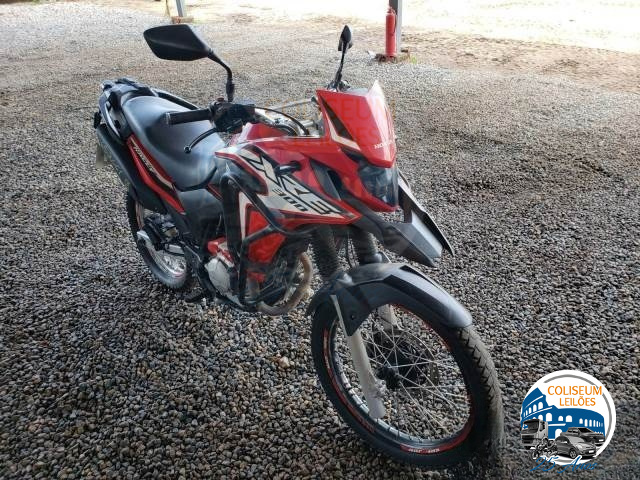 LOTE 017 - HONDA XRE 300 ABS 2019