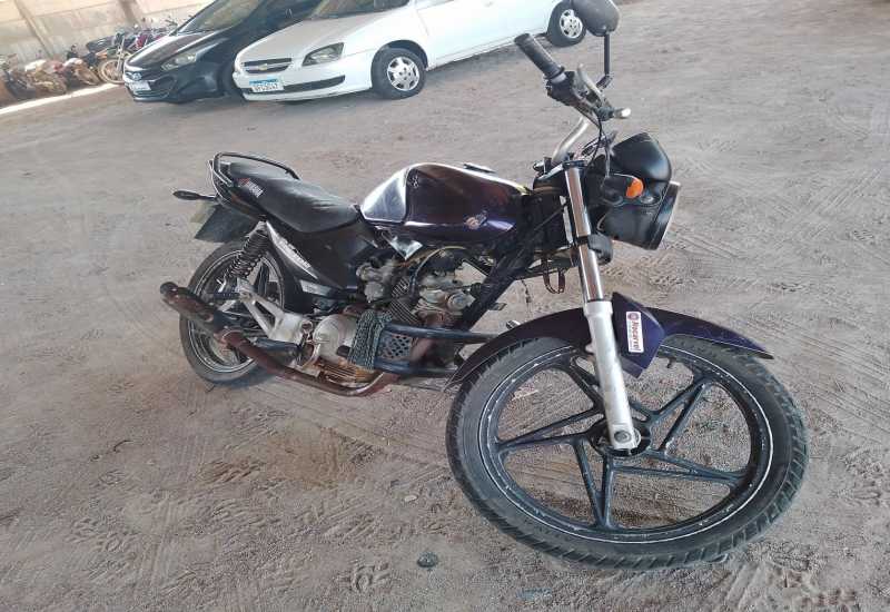 LOTE 017 - YAMAHA YBR 125 Factor E 2012