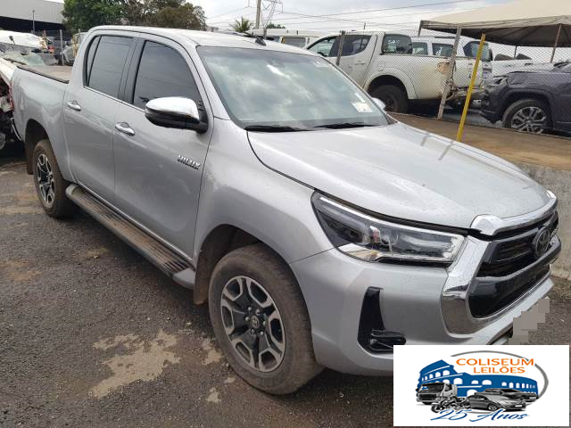 LOTE 022 - HILUX CD SRX 2.8 D-4D TURBO 2022
