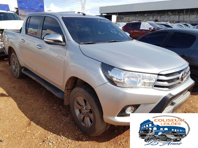 LOTE 025 - HILUX CD SRV 2.8 D-4D TURBO 2017