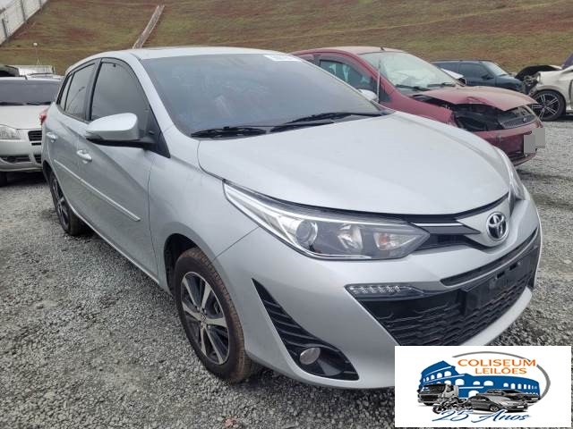 LOTE 039 - YARIS XLS CONNECT CVT 1.5 16V DUAL VVT-I 2021