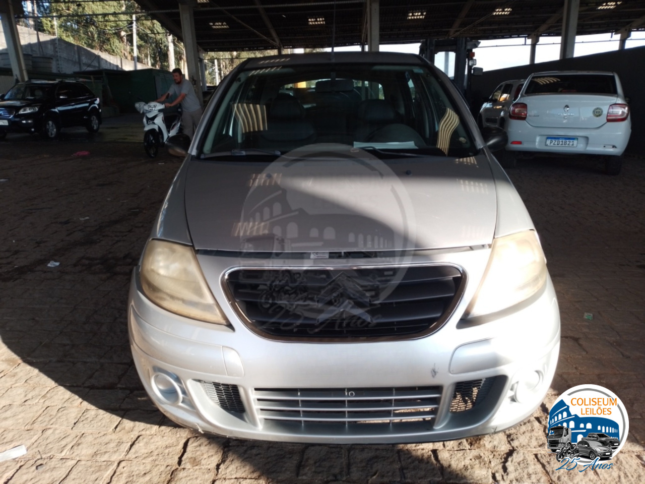 LOTE 011 - C3 GLX 14 FLEX 2010