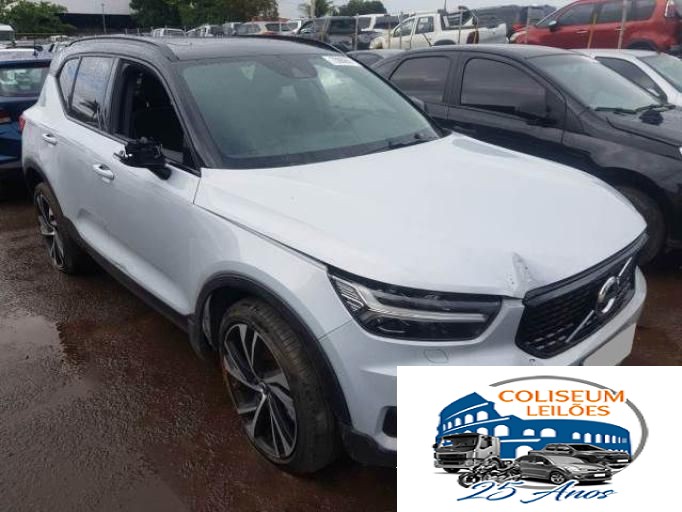 LOTE 011 - XC40 T5 R-DESIGN PLUG-IN HYBRID 1.5 12V TURBO 2021