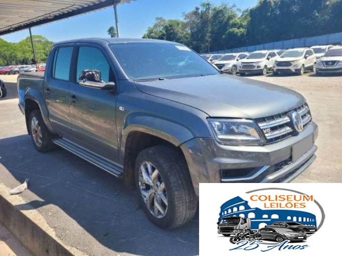 LOTE 018 - AMAROK HIGHLINE 4MOTION 3.0 V6 TDI TURBO 2021
