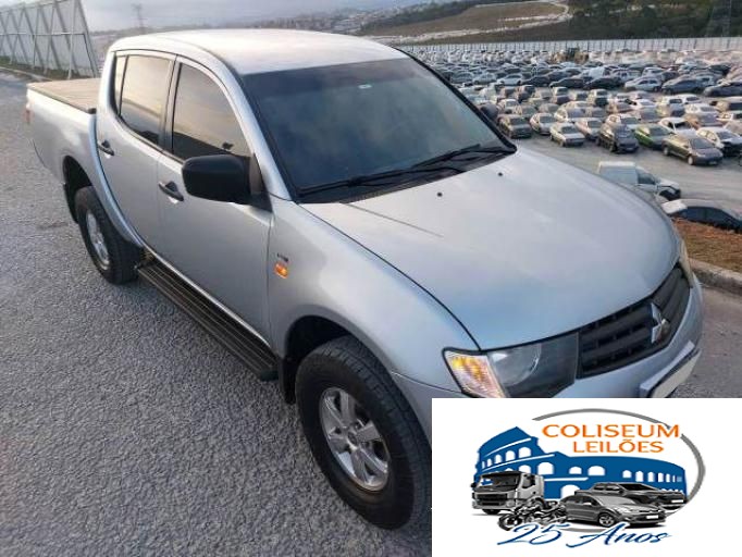 LOTE 029 - MITSUBISHI L200 TRITON 2017