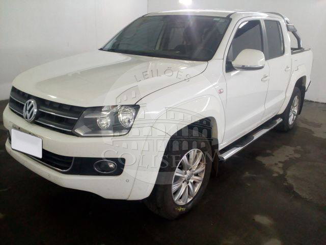 LOTE 039 - VOLKSWAGEN AMAROK HIGHLINE 4MOTION 2013