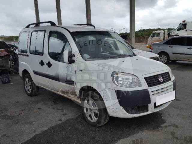 LOTE 012 -  Fiat Doblò Essence 1.8 7L (Flex) 2017